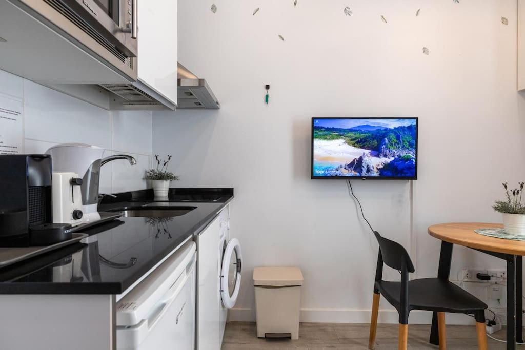 Artbel Rentals En Lavapies Madrid Exteriör bild