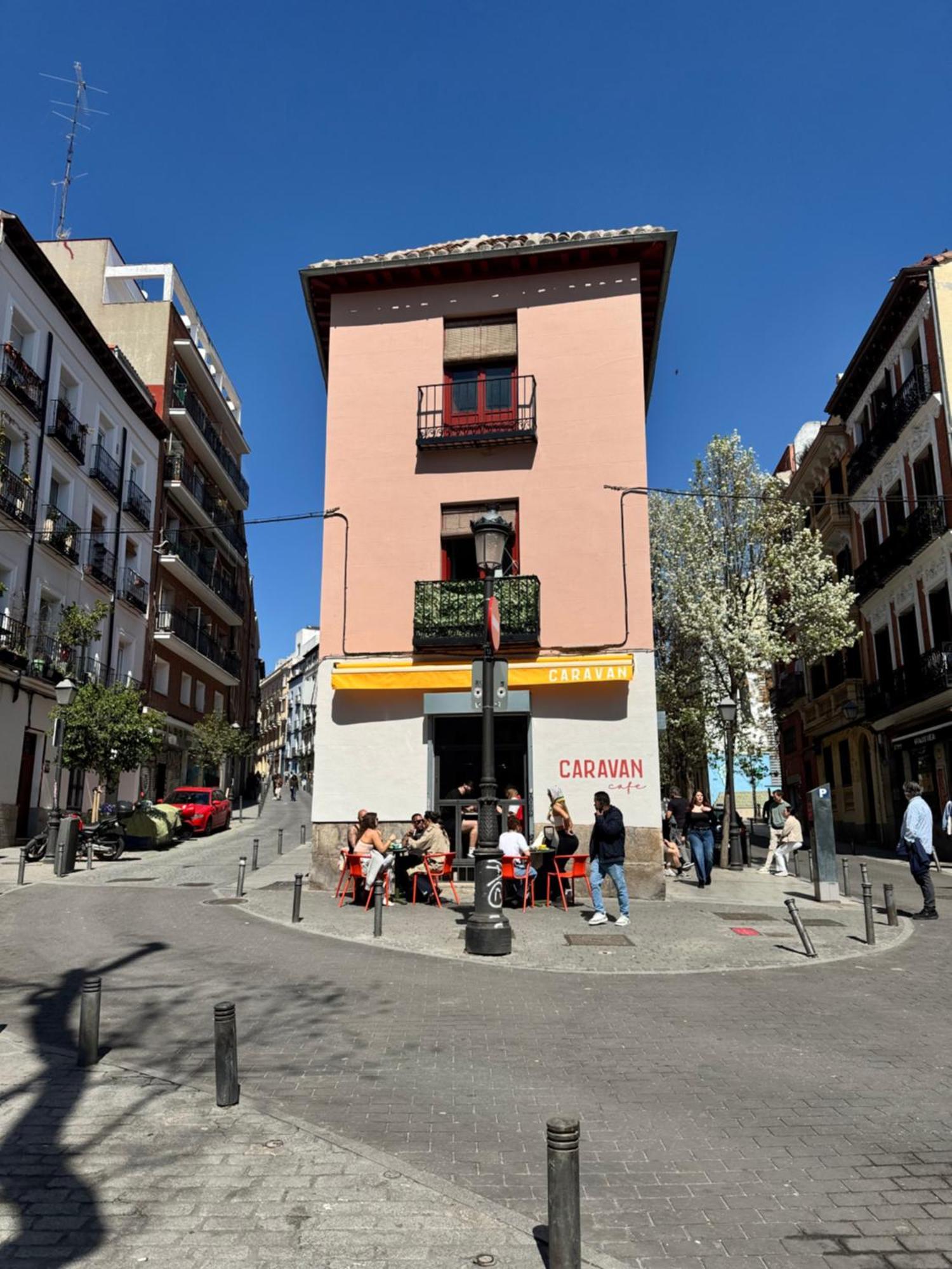Artbel Rentals En Lavapies Madrid Exteriör bild