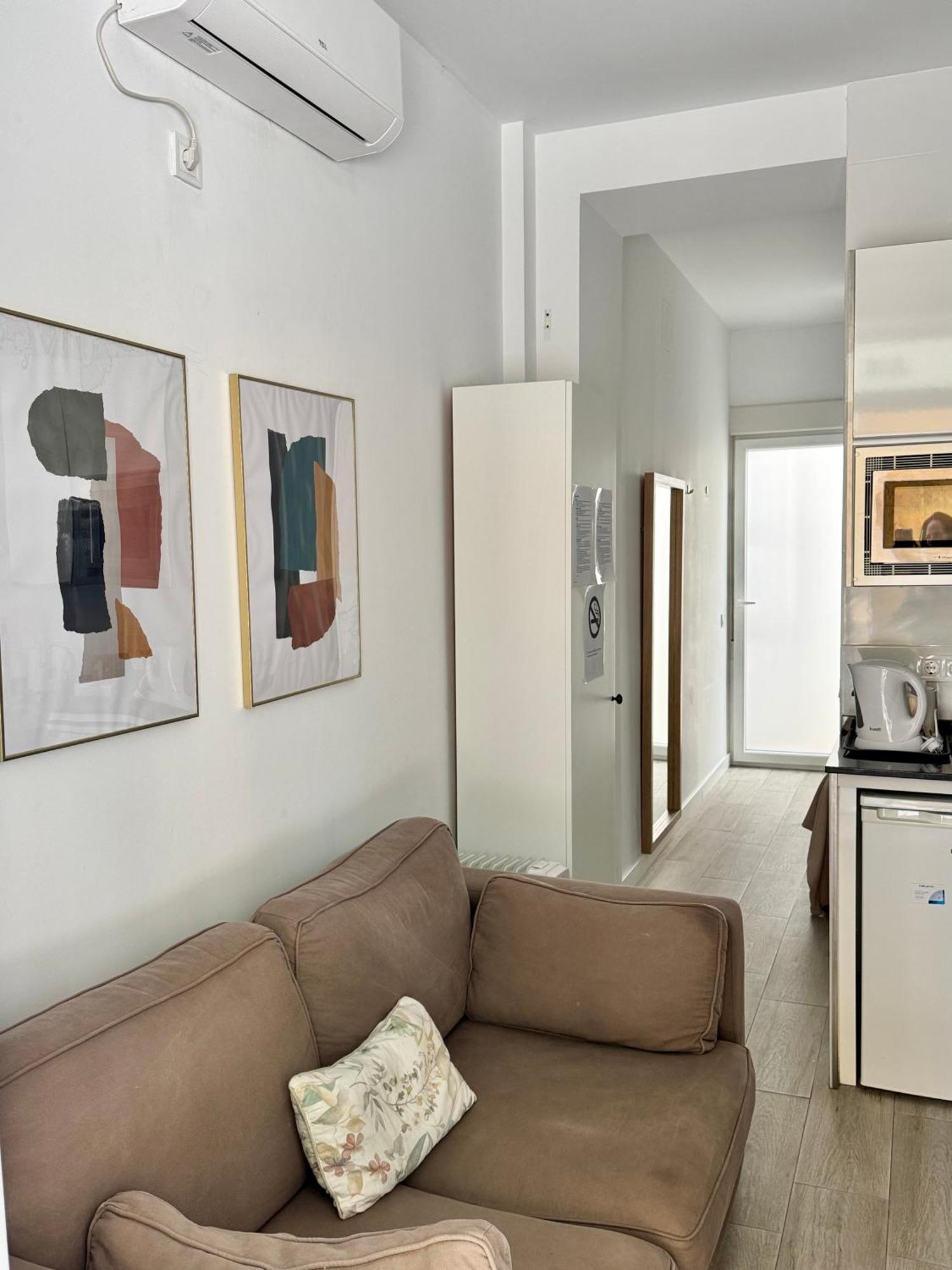 Artbel Rentals En Lavapies Madrid Exteriör bild
